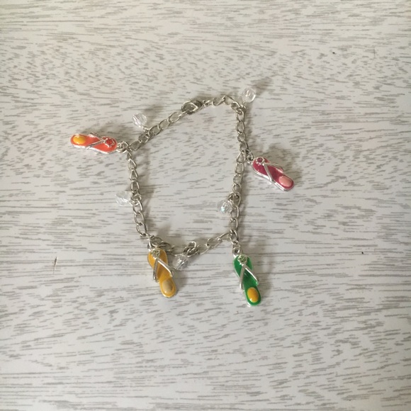 Cute bracelet - Picture 2 of 4